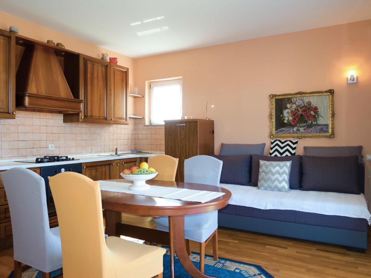 Apartment Hoba By Interhome Банёл Экстерьер фото